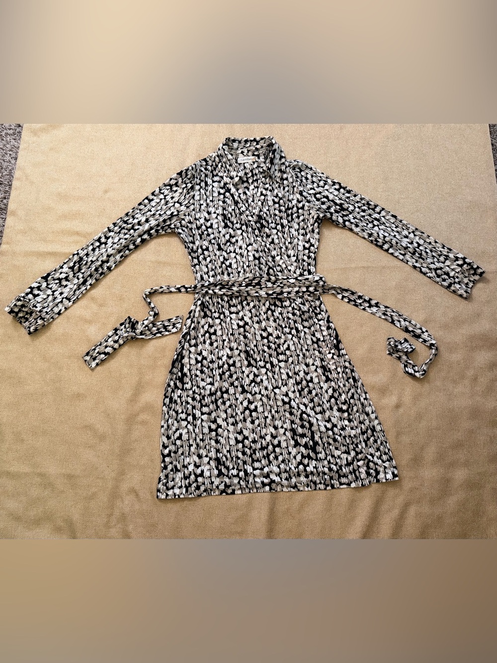 Calvin Klein Womens Printed Wrap Dress size L